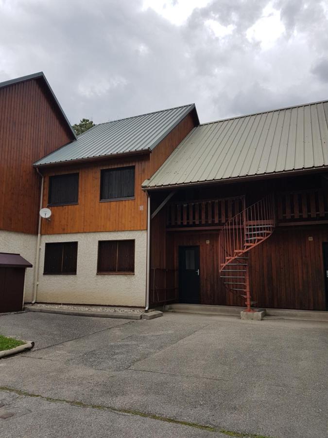 Studio Meuble A 阿莱蒙 外观 照片